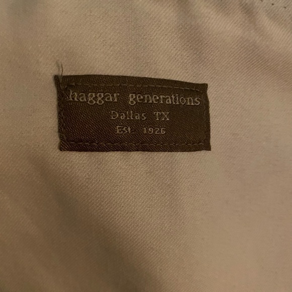 5 pair mens slacks. Haggar and 1 pair Dockers. Size 34waist 29 length - Picture 4 of 6